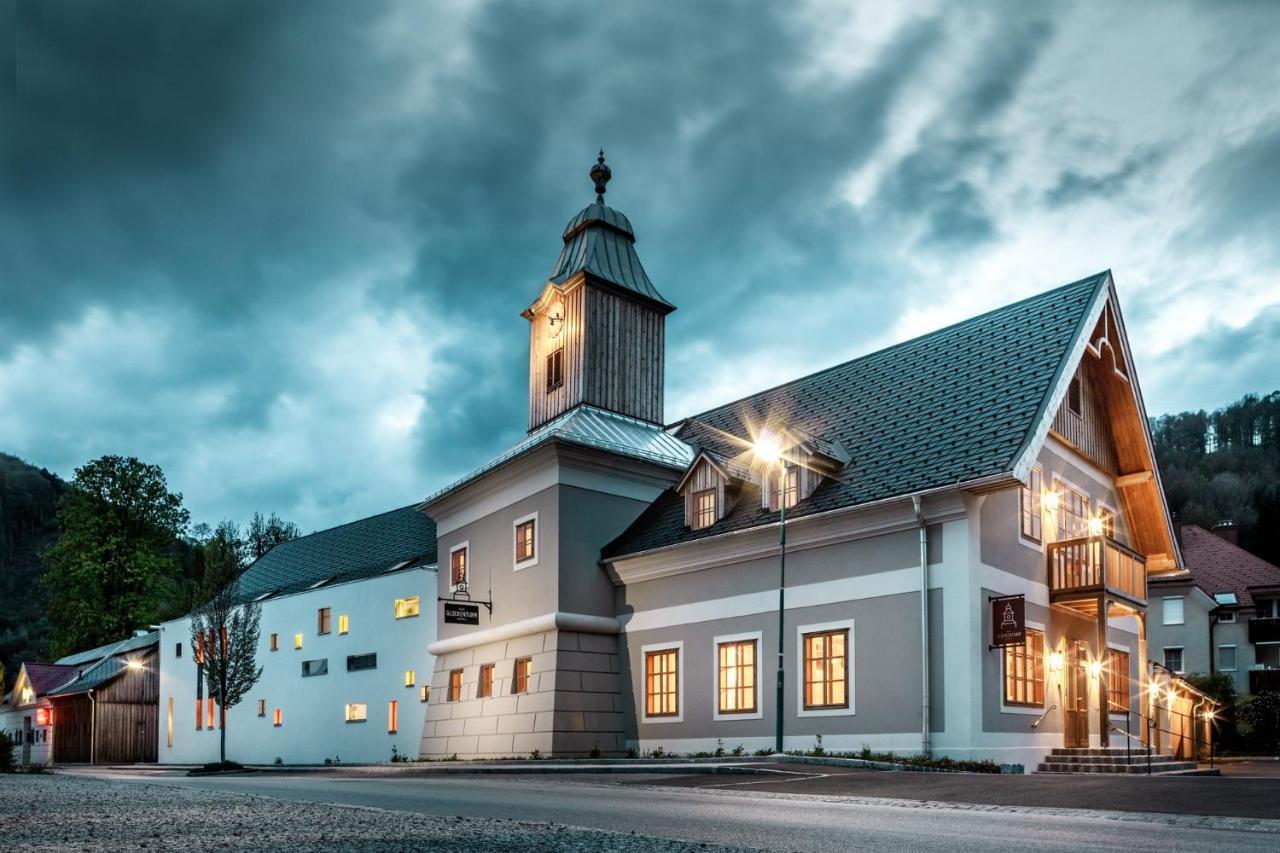 Hotel Zum Glockenturm Marktl Exterior foto